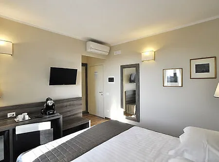 Πανσιόν Window On