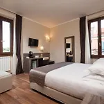 Window On 4* Roma