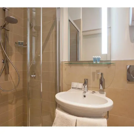 게스트하우스 Window On